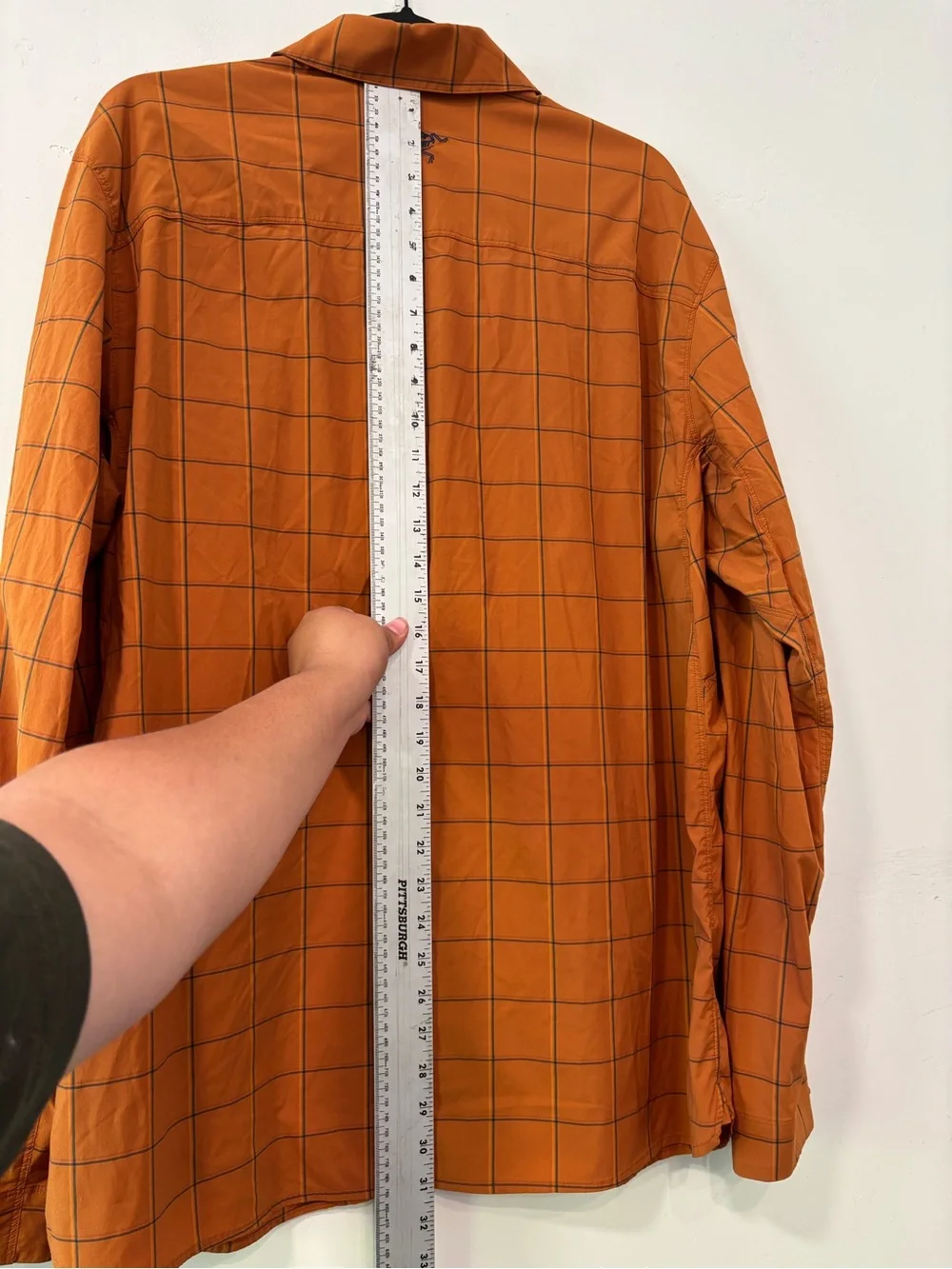 Arc'teryx Riel Check Button Shirt Mens XLarge Orange  Long Sleeve Stretch Nylon